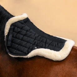 Synthetic Sheepskin Saddle Pad 900 -Weatherbeeta Sales Store k17337d9f670574259b0a17250851ffc5