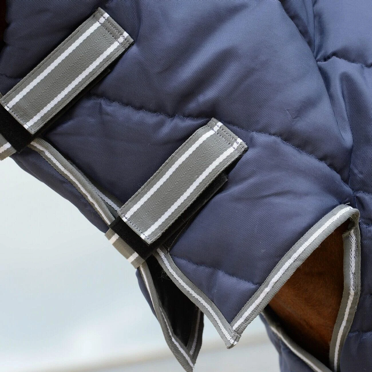 Weatherbeeta Comfitec PP II Combo Neck Channel Quilt Heavyweight Horse Stable Rug 2 Weatherbeeta Comfitec PP II Combo Neck Channel Quilt Heavyweight Horse Stable Rug - Image 2