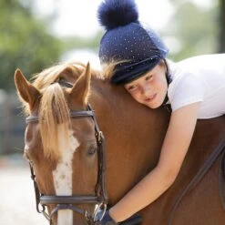 Velvet Sparkle Hat Cover (Black) -Weatherbeeta Sales Store k9dc6c9a475b9cd264cbf0694ebdafdc3